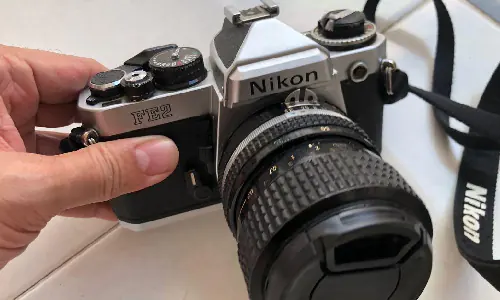 Nikon FE2