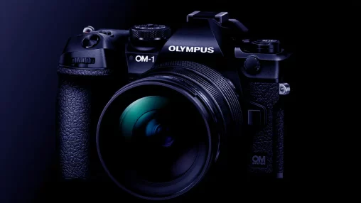 Olympus OM-1.